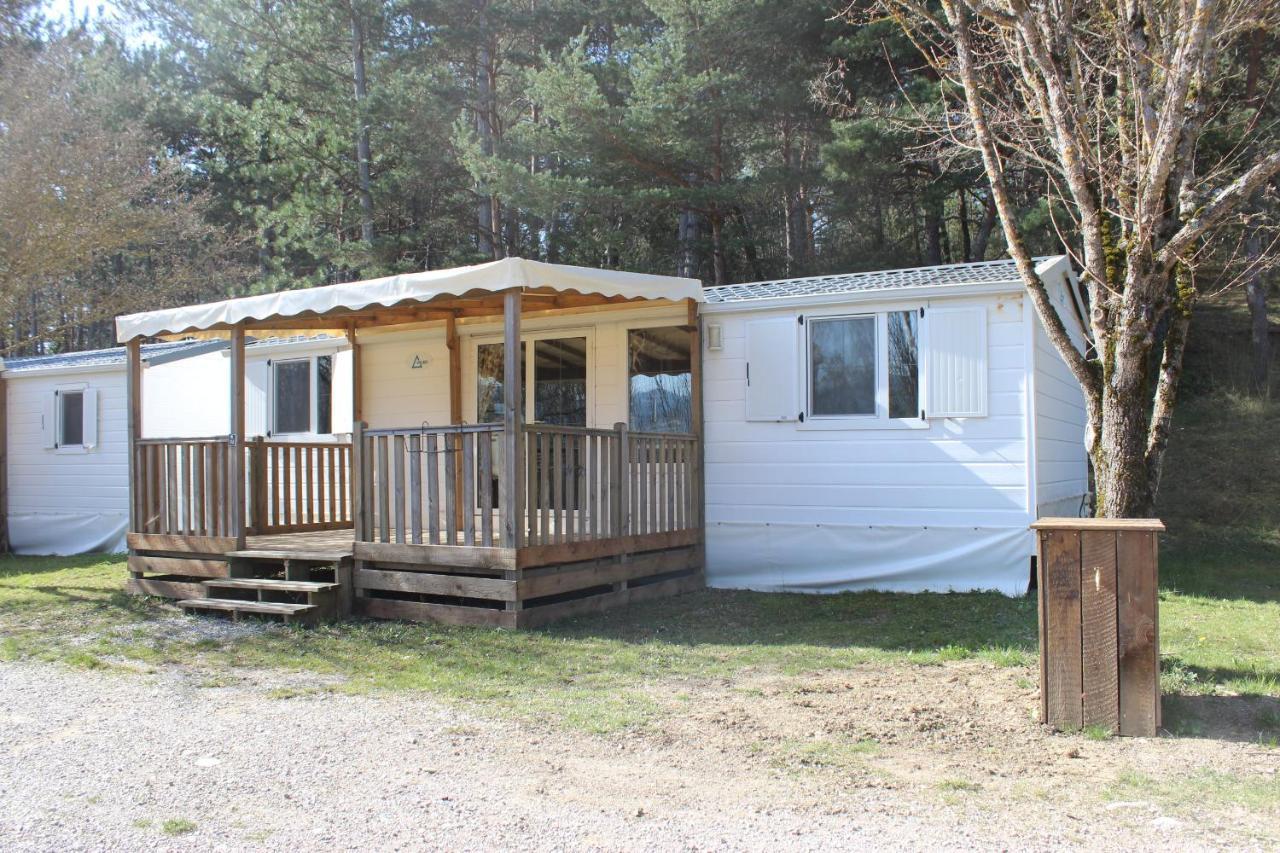 Camping Le Couriou Recoubeau-Jansac Luaran gambar