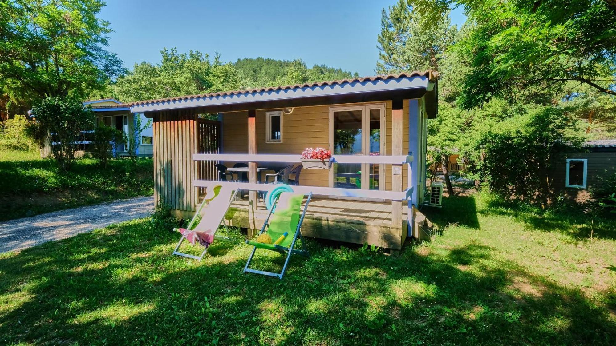 Camping Le Couriou Recoubeau-Jansac Luaran gambar