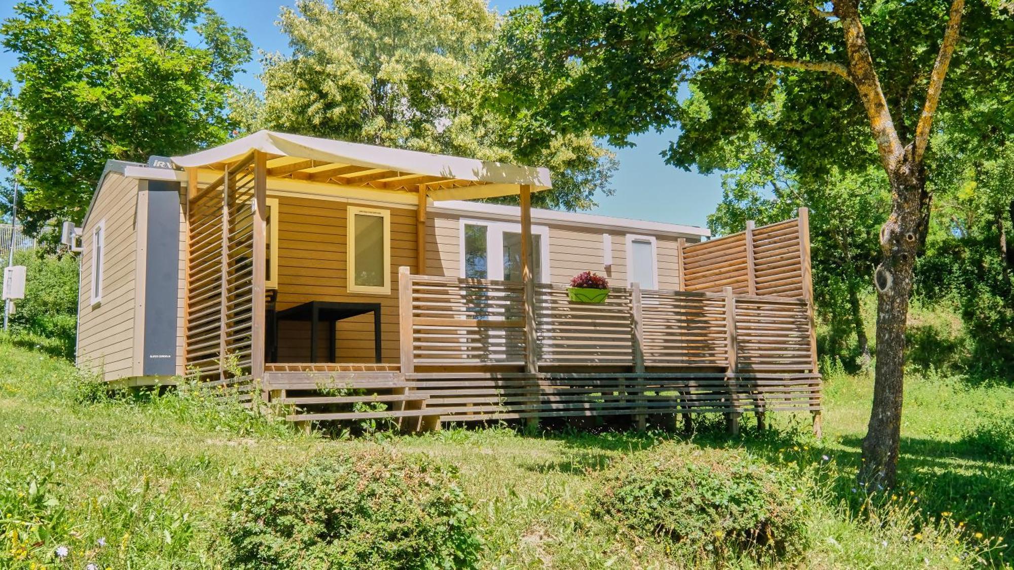 Camping Le Couriou Recoubeau-Jansac Luaran gambar